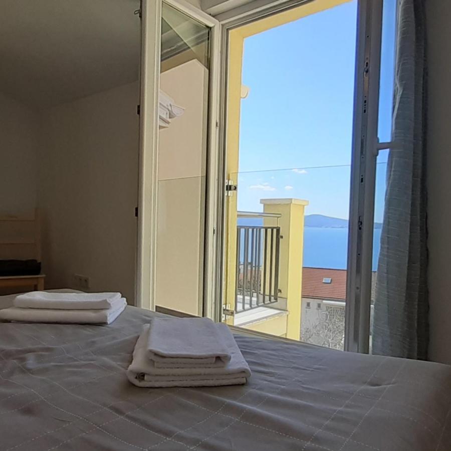 Apartment Port View Crikvenica Exterior photo
